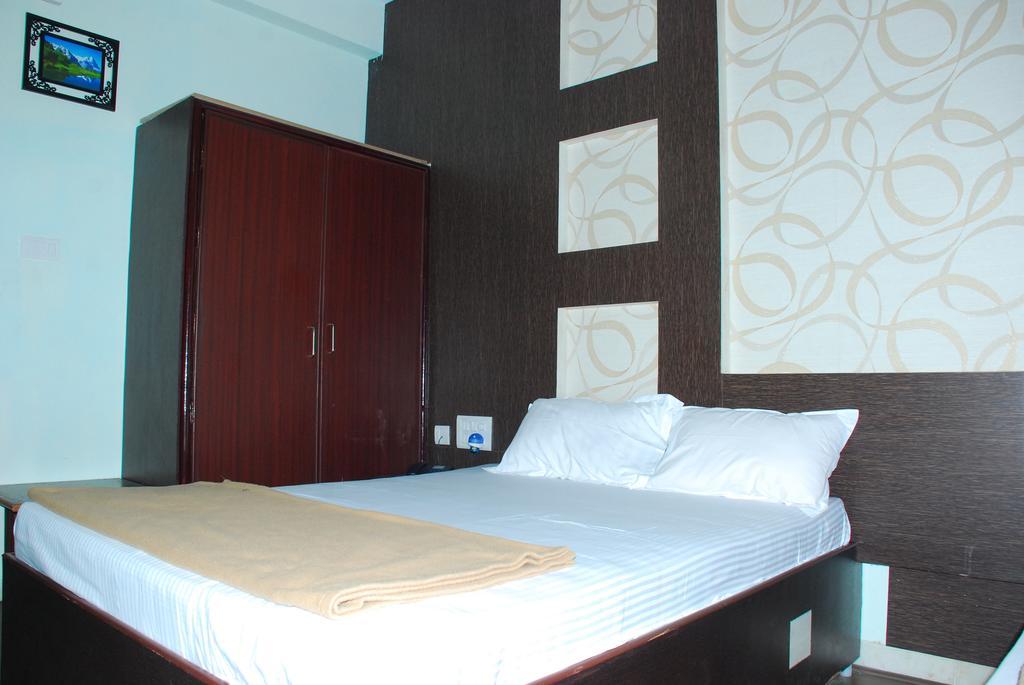 Jayalakshmi Residency Hotel Tirupati Pokój zdjęcie