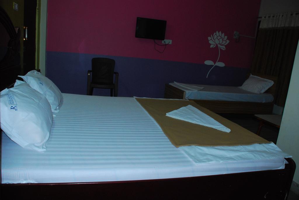 Jayalakshmi Residency Hotel Tirupati Zewnętrze zdjęcie