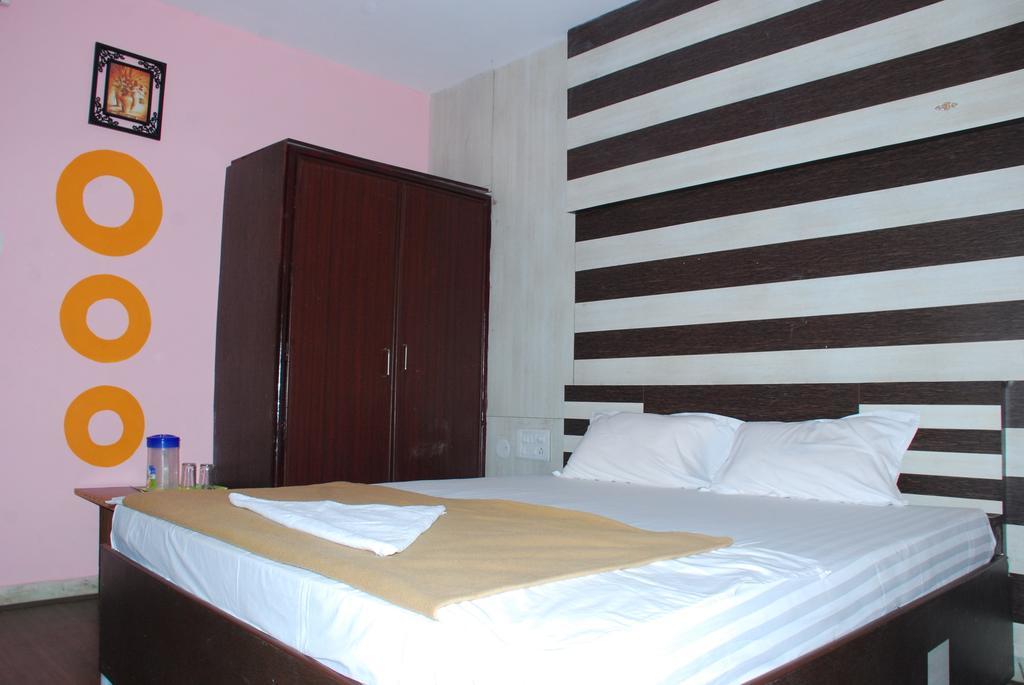 Jayalakshmi Residency Hotel Tirupati Pokój zdjęcie